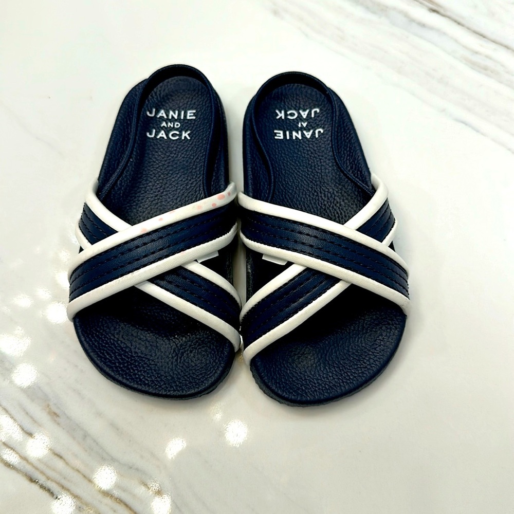 NWOT Janie & Jack pool slide